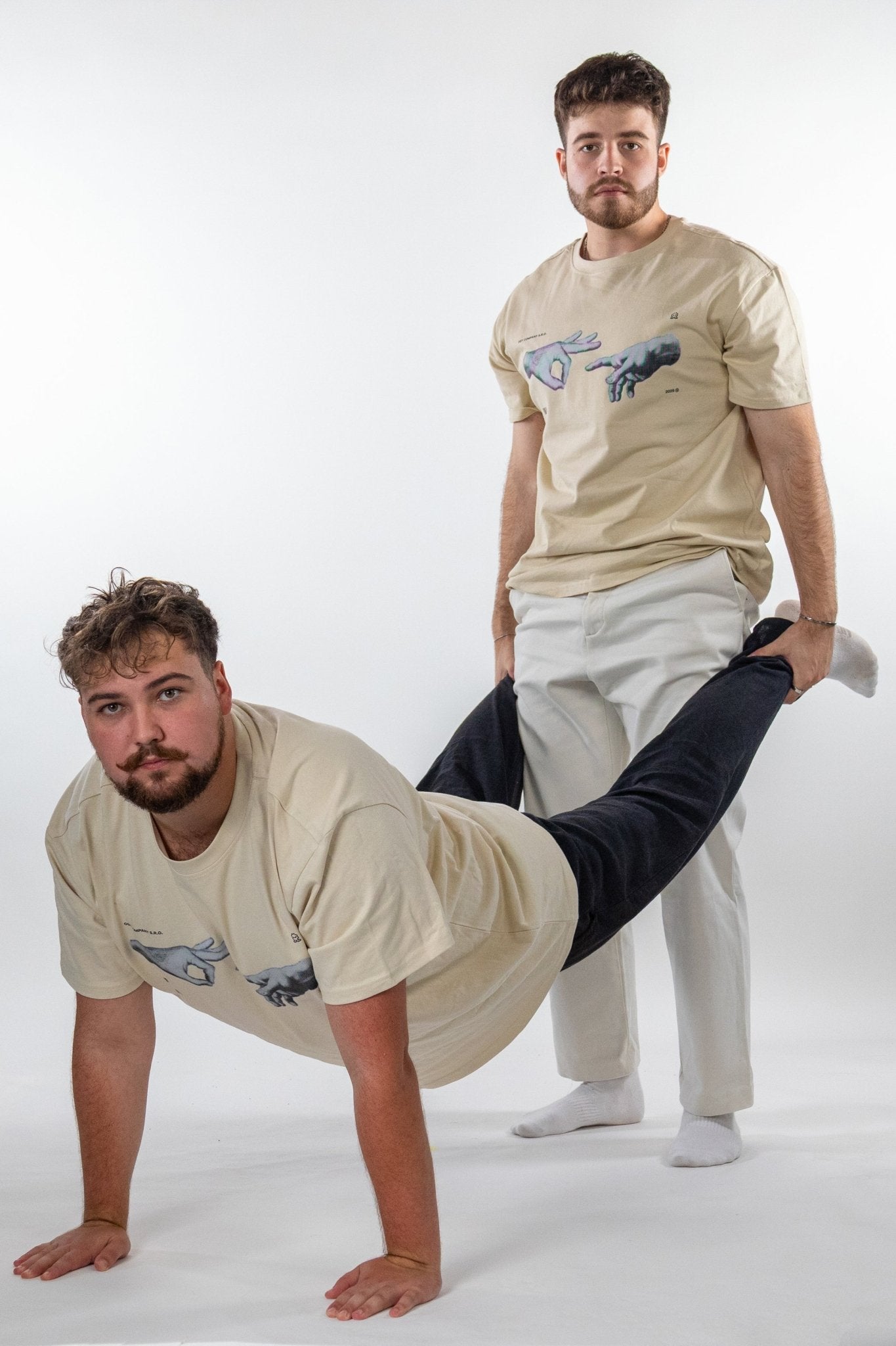 Triko HANDS - Ogy Shop - 2