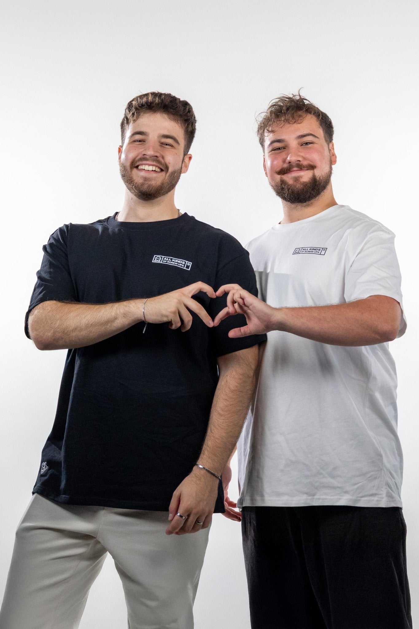 Triko ALL KINDS OF SCREW - UPS - Ogy Shop - 2